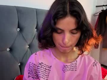 Ninasky19 • blowjob • 18y • Santander Department, Colombia • public