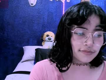 Ninayellow • hairy • 24y • Sur América • public