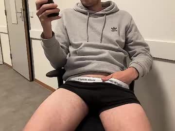 Nld Rodney • cum • 32y • Heaven • public