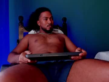 Live cam boy Noah_jones__ – Hot Male Cams