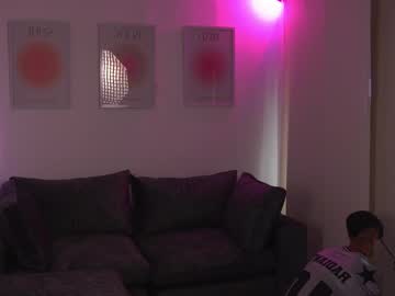 noahh_th03 - Free Live Cam Model Online