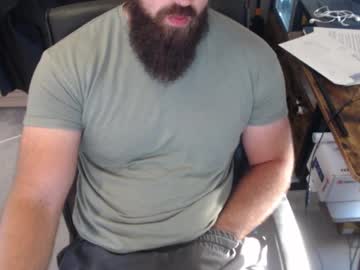 Northwest Uk • beard • 0y • England, United Kingdom • public