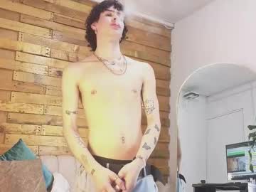 Live cam boy Nova_salvadore, 19 yrs – Hot Gay Cams
