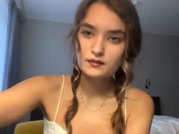 Odeliadaidone • shy • 18y • Slovenia • public