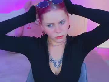 Ofelia Rose • shy • 21y • Riga • public