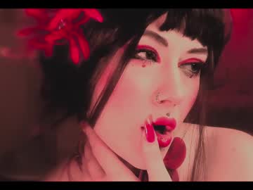 oh_lilith - Live Cam Model Online on Ted's Cam Directory