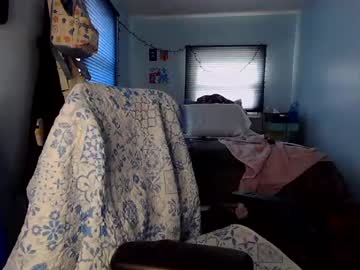 Okalley19 • asian • 24y • ghost town • public