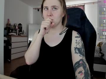 Oliviamunk • bdsm • 25y • chaturbate • public