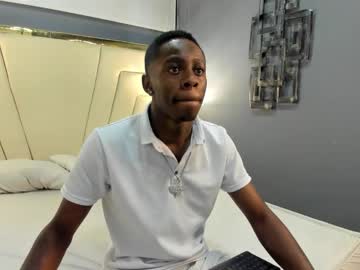 Oriionblack • bigcock • 22y • Bogota D.C., Colombia • public