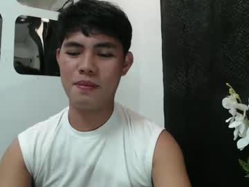 Live cam boy P1noytwink_, 22 yrs – Hot Gay Cams