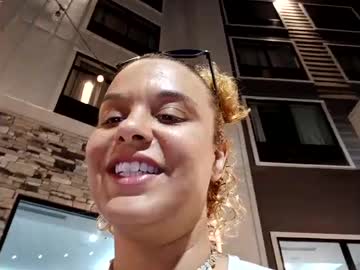 Paidqueenbella • blonde • 0y • Texas, United States • public