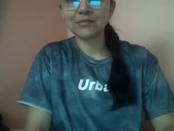 Paolamz10 • mature • 35y • Mexico • public