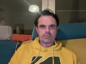 Paolotripos • sexydaddy • 47y • Flanders, Belgium • public