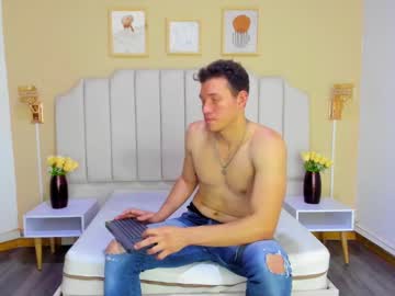 Live cam boy Parker_owen, 26 yrs – Hot Male Cams