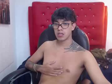 Live cam boy Patrick_foxx, 21 yrs – Hot Male Cams