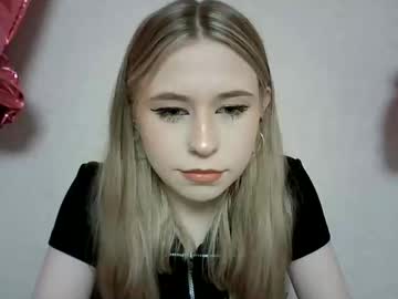 peach_shine - Free Live Cam Model Online