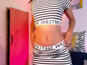 Pearl Walker • skinny • 0y • A distance groan? • public