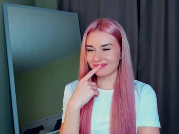 Pearlenehidaka • 18 • 0y • Latvia • public