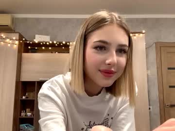 Pearlyraglow live cam profile photo