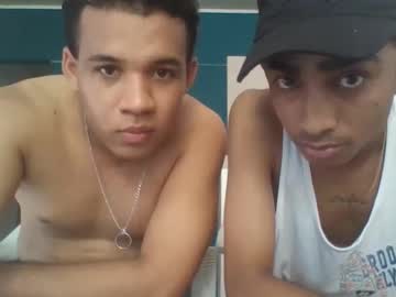 Pervertcouple Latin • softsex • 23y • MY COLOMBIA • public