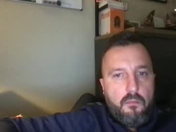 Peter 30  • men • 42y • South Holland, Netherlands • public