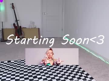 Petitebrat • petite • 0y • The Moon <3 • public