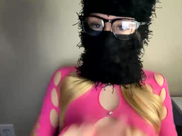 Petitegirl777 • snowbunny20y • Washington, United States • public