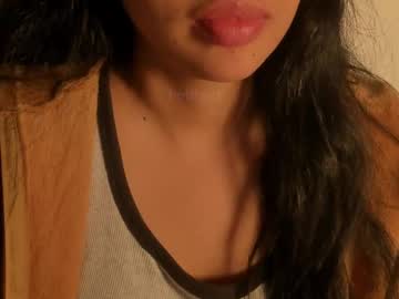 petitgirl_ - Live Cam Model Online on Ted's Cam Directory