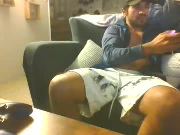 Piggybottom299 • smoke • 0y • Quebec, Canada • public