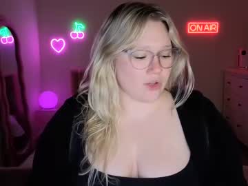 Piggyrose • horny • 34y • United States • public