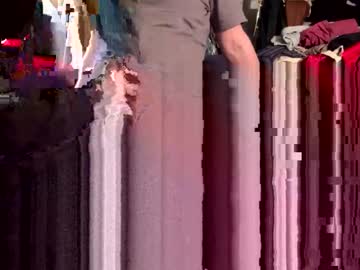 Pilloryprincess • anal • 0y • Fingringhoe, Essex • public