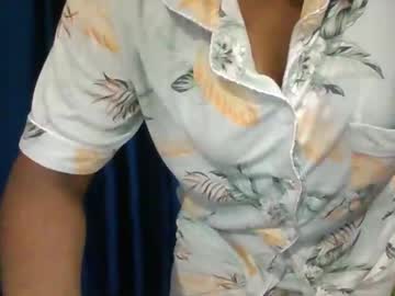 Live cam boy Poojalady – Hot Male Cams