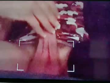 Prettyfeetheat • feet • 38y • United States • public