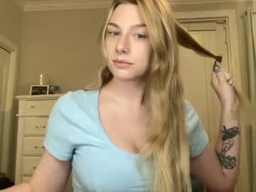 prinsexxpeach - Live Cam Model Online on Ted's Cam Directory