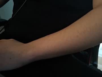 Pryli27 • c2c • 0y • private • public