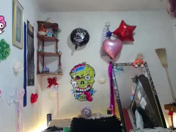 Purplekattlyn • bigass • 26y • Bogota D.C., Colombia • public