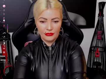 Queencatsnow • mistress • 38y • On the throne • public