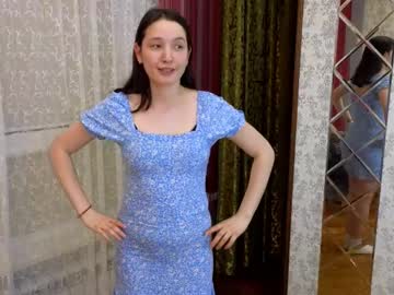 quennafake - Live Cam Model Online on Ted's Cam Directory