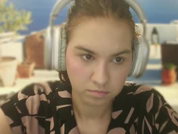 Rainyvibe  • private • 22y • hot place ? • public