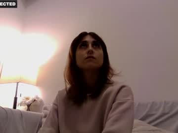 raiyvyn - Free Live Cam Model Online