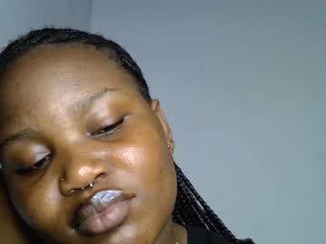 Live cam boy Raw_queen, 21 yrs – Hot Male Cams