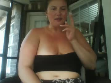 Reallivepriestess • merrychristmas • 40y • United States • public