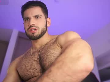 Rick Smith153 • christmas • 25y • Medellin • public