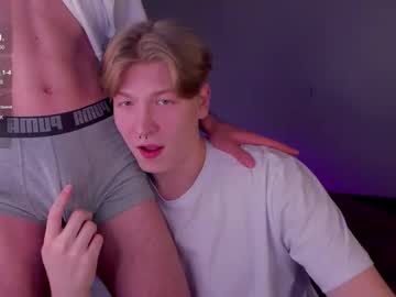 Riverflow10 • blowjob • 0y • New York, United States • public