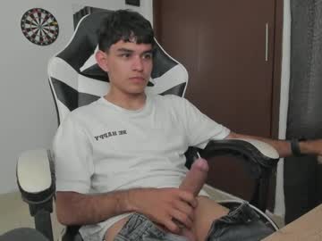 Live cam boy Ronaldmq20, 21 yrs – Hot Male Cams