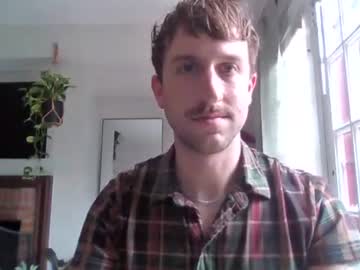 Ronniebabe17 • hairy • 0y • United States of America • public