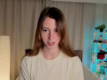 Rosemaryleadley • ebony • 19y • Right in front of you;) • public