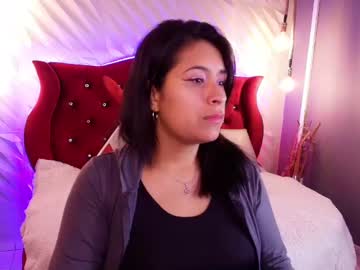 Live Milf Roxanne_han, 30 yrs – Hot Milf Cams