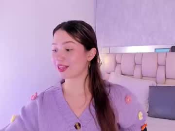 roxie_summers - Live Cam Model Online on Ted's Cam Directory