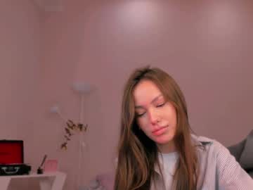 ruzalilly - Live Cam Model Online on Ted's Cam Directory